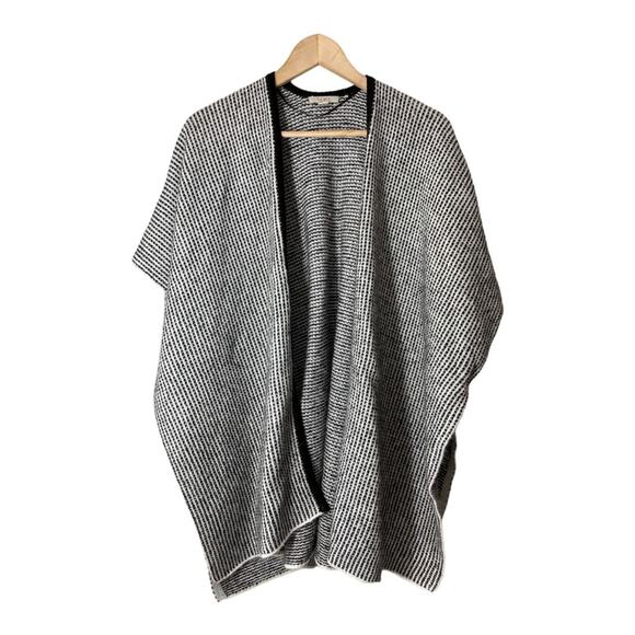 LOFT Sweater Poncho Shawl XS/S Black Ivory Check Cardigan Wrap Shawl - Picture 1 of 5